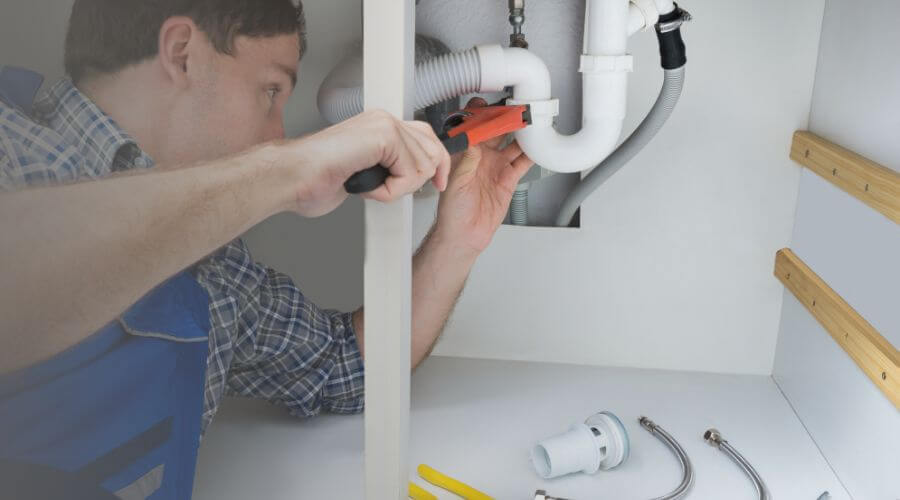 Professional expert plumbing services in Roaring Springs, TX